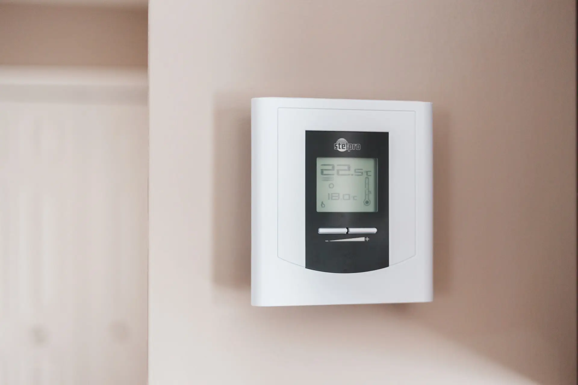 Régulation chauffage central thermostat illustration